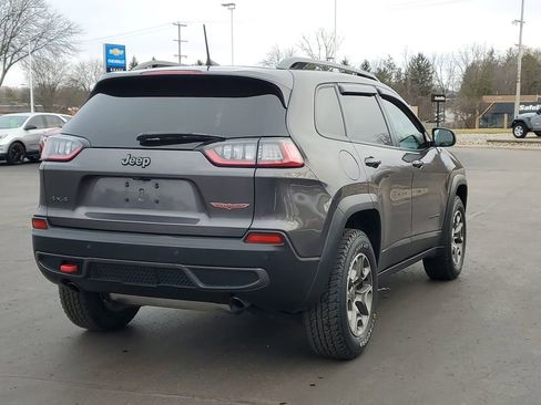 Used 2021 Jeep Cherokee Trailhawk w/ Comfort/Convenience Group image 3