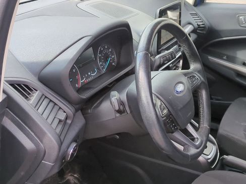 Used 2019 Ford EcoSport SE w/ SE Convenience Package image 10