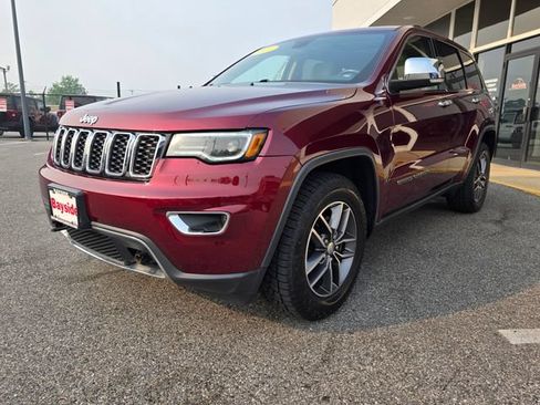 Used 2017 Jeep Grand Cherokee Limited w/ Luxury Group II AWD/4WD image 27