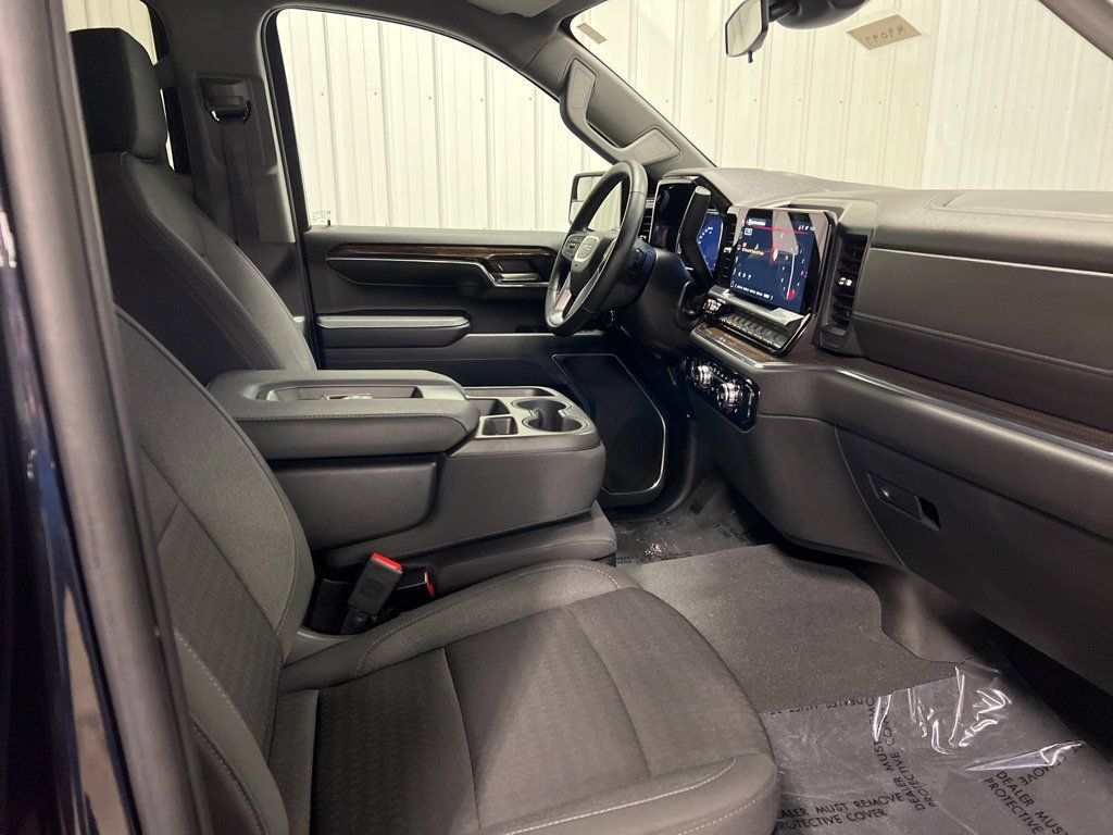 Certified 2023 GMC Sierra 1500 Elevation AWD/4WD image 9