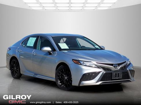 Used 2024 Toyota Camry XSE FWD image 1
