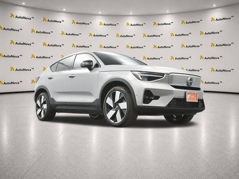 Used 2023 Volvo C40 P8 Recharge Ultimate AWD/4WD image 50