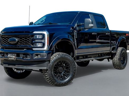 Used 2024 Ford F250 XL w/ STX Appearance Package image 5