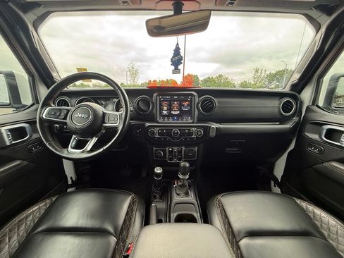 Used 2021 Jeep Gladiator Overland AWD/4WD image 28