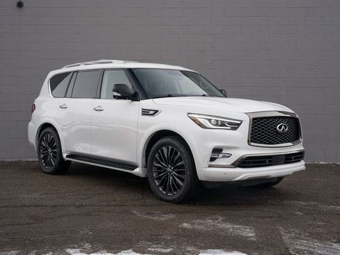 Used 2021 INFINITI QX80 Premium Select w/ All-Season Package image 9