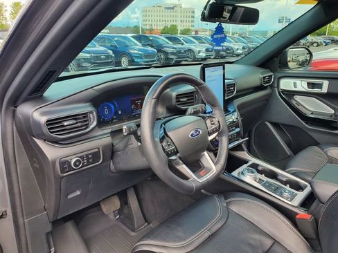 Used 2023 Ford Explorer ST w/ Equipment Group 401A AWD/4WD image 12
