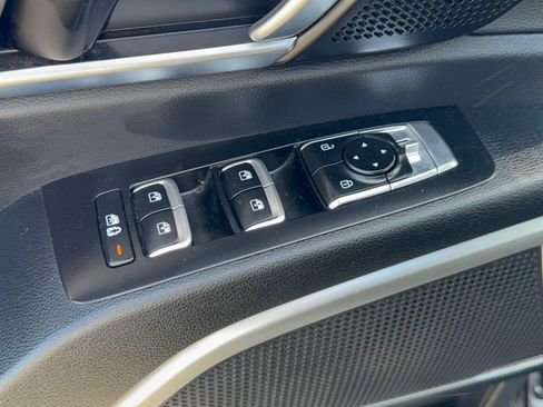 Used 2023 Kia Telluride EX AWD/4WD image 18