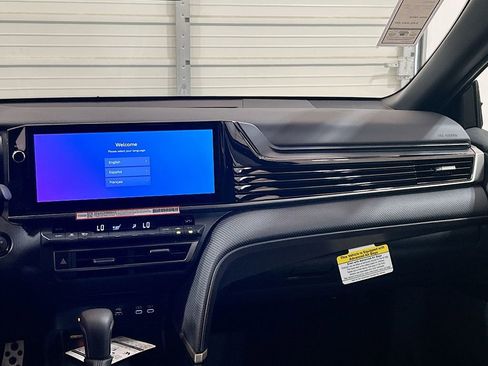 New 2026 Toyota Camry SE FWD image 21