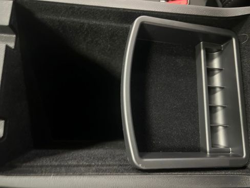 Certified 2025 Subaru Ascent Bronze Edition w/ Popular Package #2 image 31