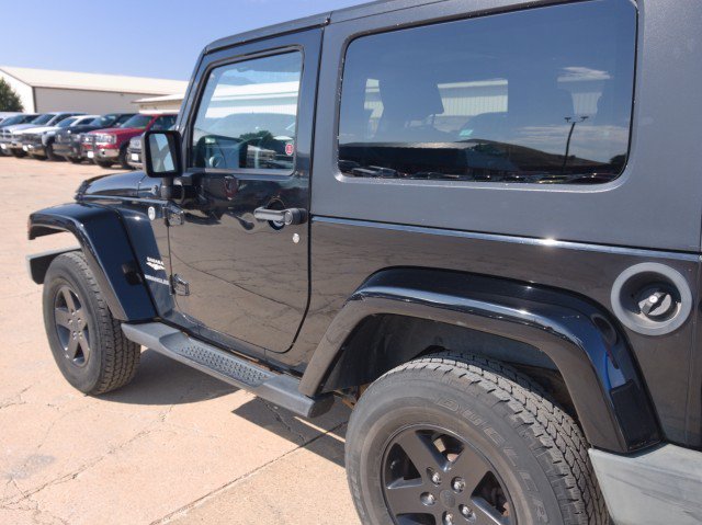Used 2008 Jeep Wrangler Sahara AWD/4WD image 8
