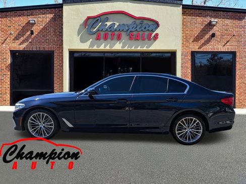 Used 2020 BMW 540i w/ Convenience Package image 12