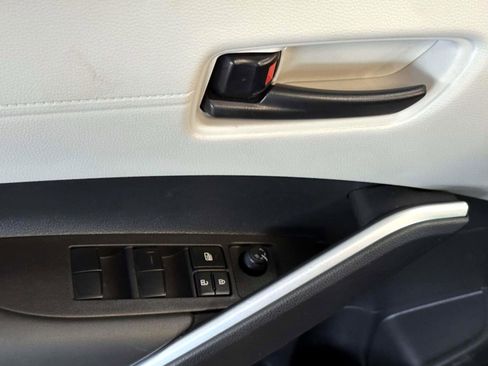 Certified 2026 Toyota Corolla Cross L image 12