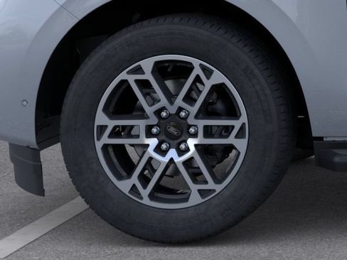 New 2026 Ford Expedition Active AWD/4WD image 19