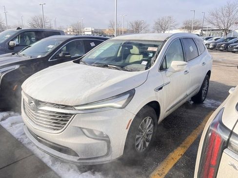 Certified 2023 Buick Enclave Essence w/ Trailering Package, 5000 lbs. image 3