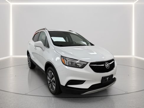 Used 2022 Buick Encore Preferred w/ Safety Package AWD/4WD image 29