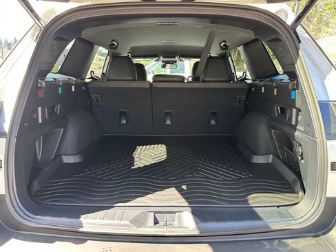 New 2026 Subaru Outback Premium image 30