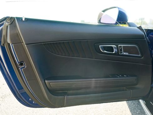 Used 2017 Mercedes-Benz AMG GT Coupe image 10