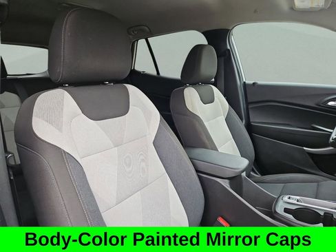 Used 2024 Chevrolet Trax LS w/ LS Convenience Package image 19