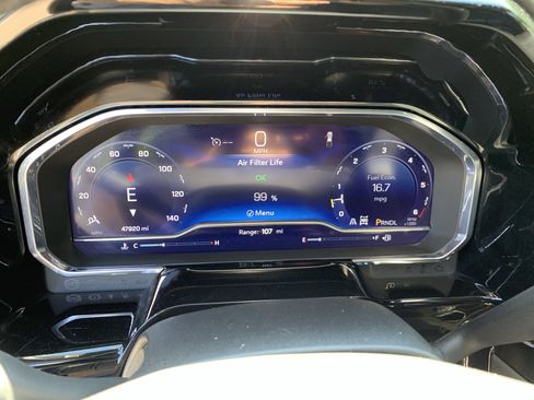 Used 2025 Chevrolet Silverado 1500 LT AWD/4WD image 27