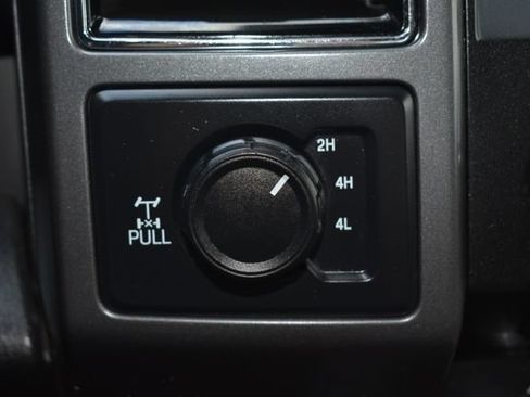 Used 2018 Ford F150 XLT w/ Equipment Group 302A Luxury AWD/4WD image 24