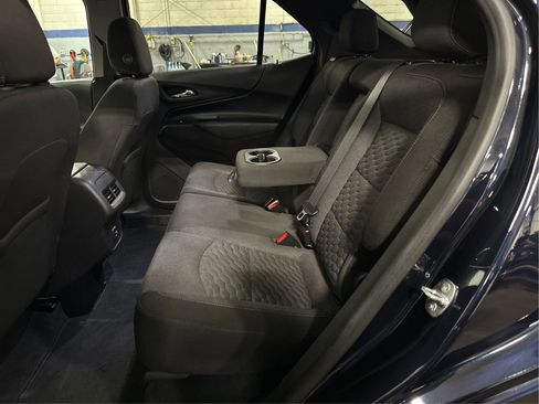 Used 2021 Chevrolet Equinox LT AWD/4WD image 10