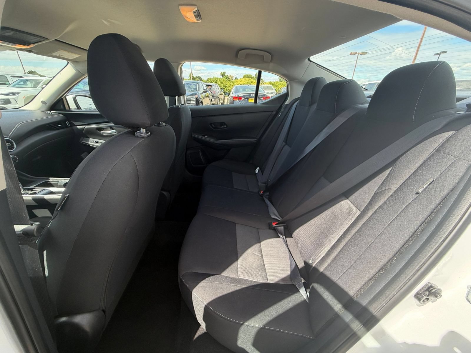 Used 2025 Nissan Sentra SV FWD image 25