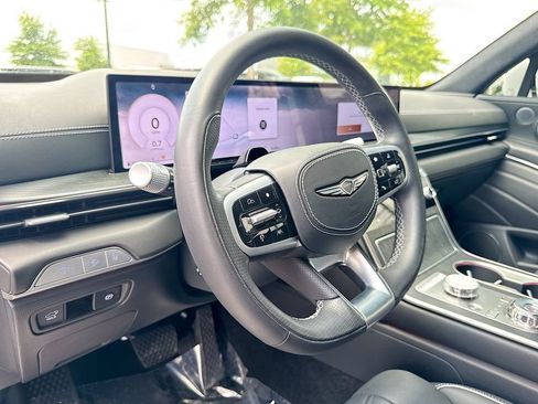 Used 2025 Genesis GV80 3.5T AWD/4WD image 20