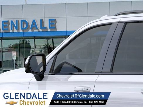 New 2026 Chevrolet Suburban RST w/ Advanced Technology Package AWD/4WD image 12
