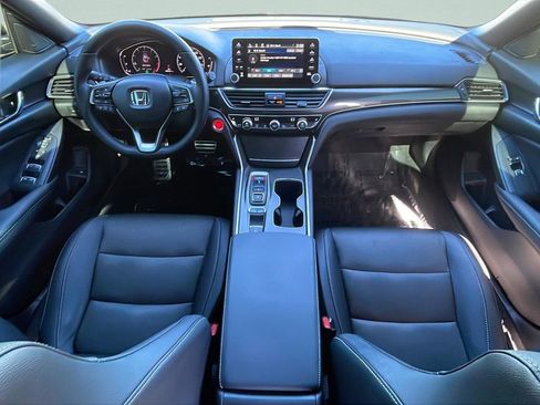 Used 2020 Honda Accord Sport image 17
