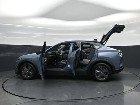 Used 2023 Ford Mustang Mach-E Select RWD image 27