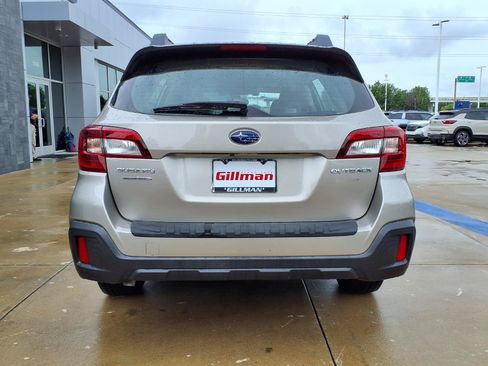 Used 2019 Subaru Outback 2.5i AWD/4WD image 23