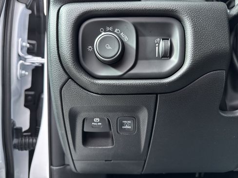 New 2026 RAM 1500 Tradesman AWD/4WD image 32
