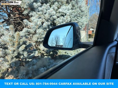 Used 2022 Tesla Model Y Long Range image 20