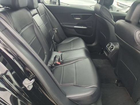 Used 2025 Mercedes-Benz C 300 4MATIC Sedan image 29