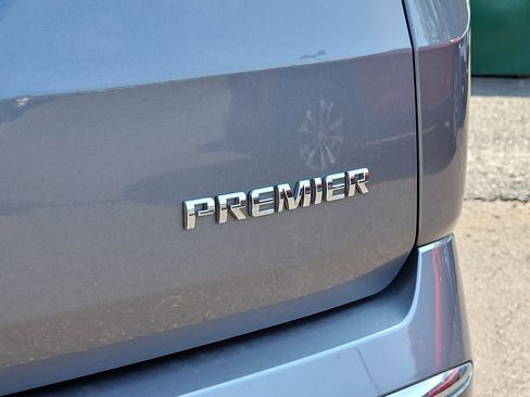 Certified 2021 Chevrolet Traverse Premier w/ LPO, Floor Liner Package image 30