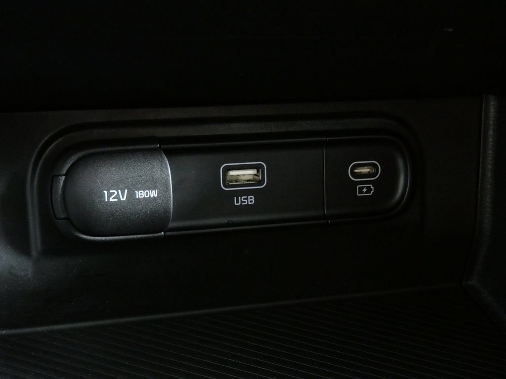 Used 2023 Kia Sportage LX AWD/4WD image 28