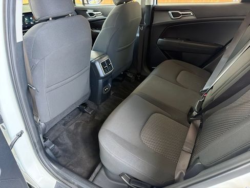 Used 2026 Kia Sportage LX FWD image 29