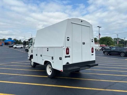 New 2024 Chevrolet Low Cab Forward image 4