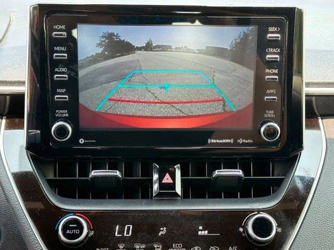 Used 2019 Toyota Corolla SE w/ SE Option Package FWD image 15
