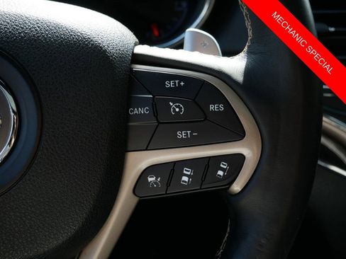 Used 2015 Jeep Grand Cherokee Overland w/ Advanced Technology Group image 20