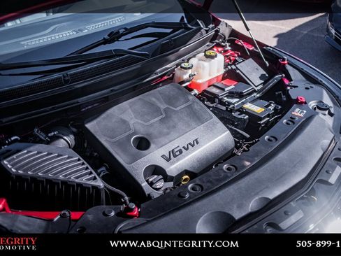 Used 2023 Buick Enclave Essence image 43