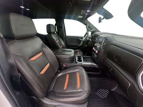 Used 2020 GMC Sierra 1500 AT4 w/ AT4 Premium Package image 16