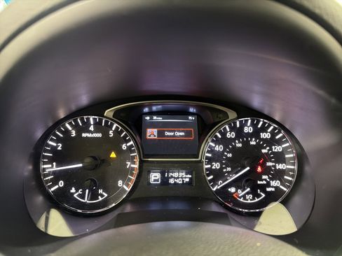 Used 2013 Nissan Altima 2.5 SV w/ 2.5SV Convenience Pkg FWD image 17