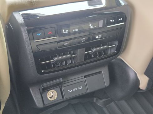 New 2026 Acura MDX SH-AWD image 21