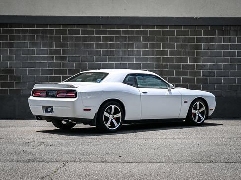 Used 2012 Dodge Challenger SRT8 w/ Premium Sound Group RWD image 3