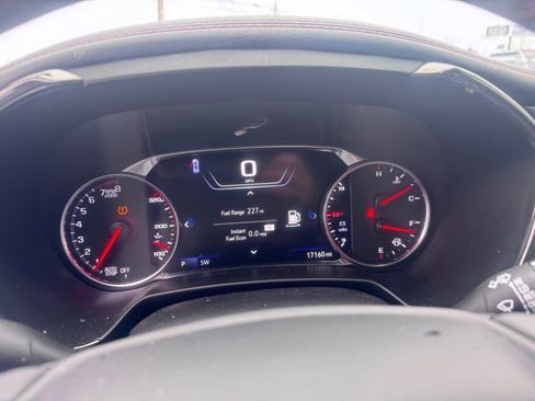 Used 2025 Chevrolet Blazer RS image 14