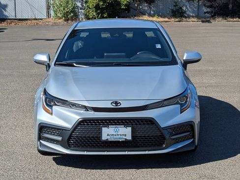 Used 2022 Toyota Corolla SE image 8