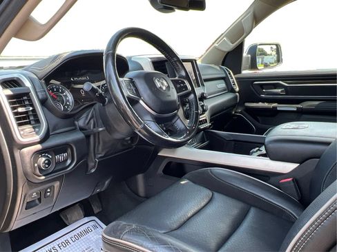 Used 2020 RAM 1500 Laramie AWD/4WD image 16