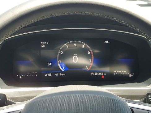 Certified 2023 Volkswagen Tiguan SE FWD image 24
