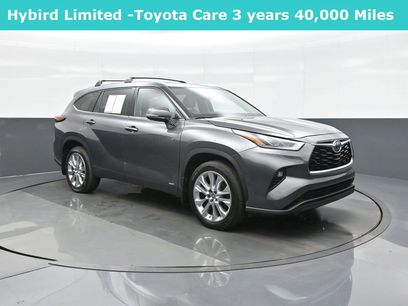 Used 2022 Toyota Highlander Limited